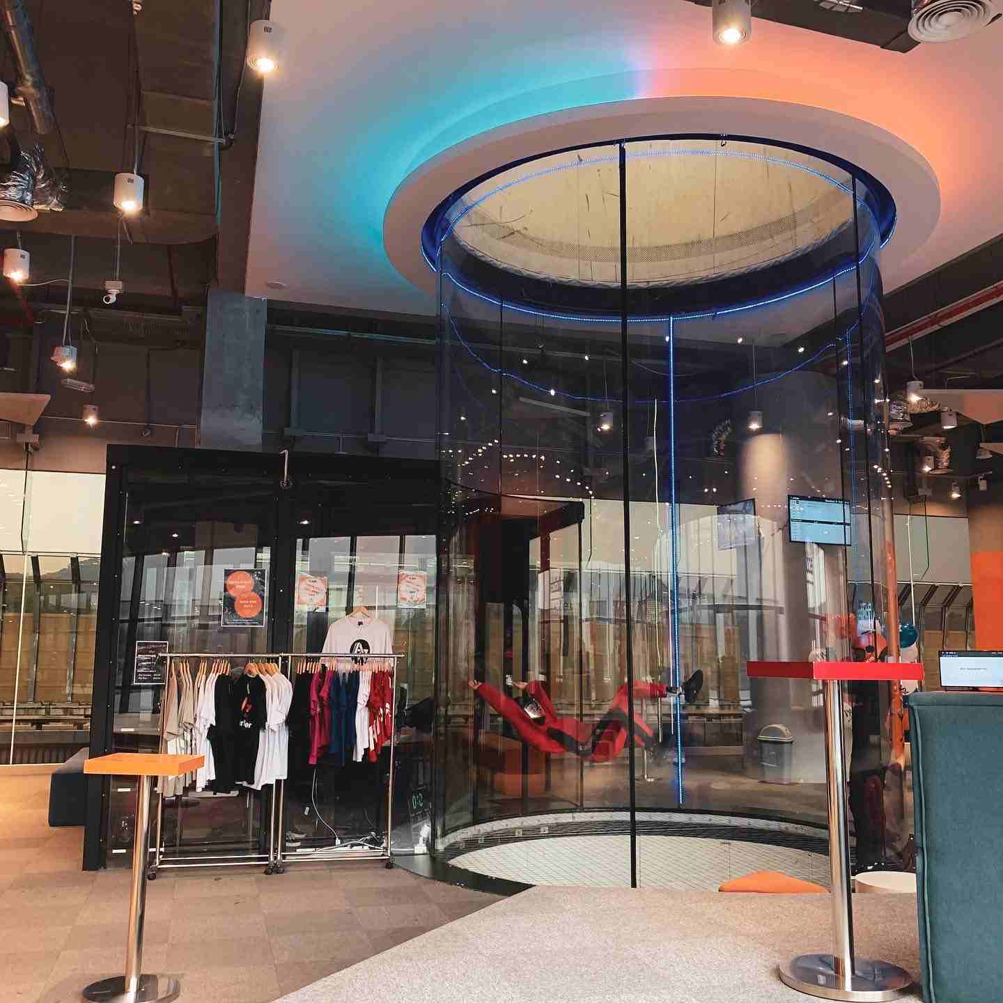 AirRider Indoor Skydiving
